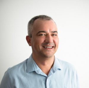 Claudio Leones Bazzi